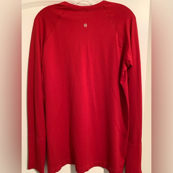 New, lululemon swiftly tech 2.0 long sleeve top - Picture 5 of 5